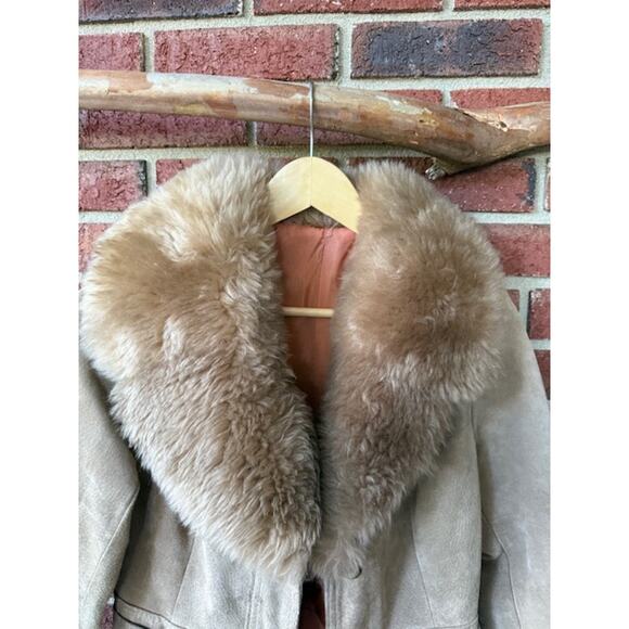 Vintage Penny Lane Tan Suede Jacket with Fur Collar Size XS-S - Picture 3 of 9